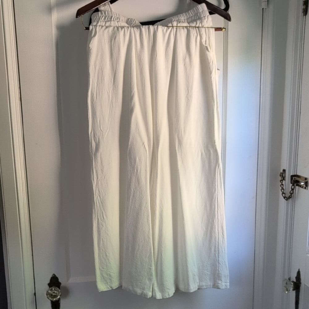 Linen Double Lined White Crop Pants With Pockets